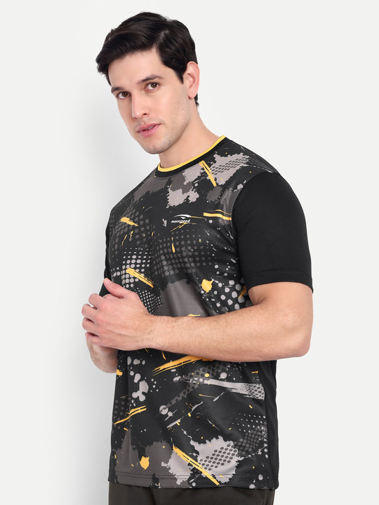 BLACK TEE WITH YELLOW TIPPING NECK