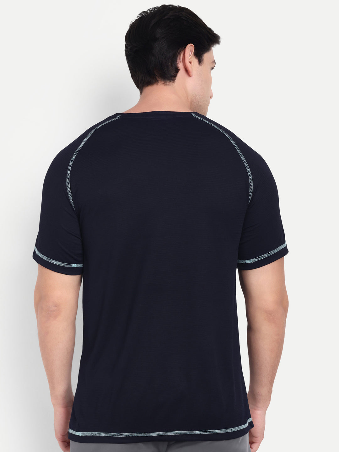 SOLID NAVY REGLAN SLEEVE TEE