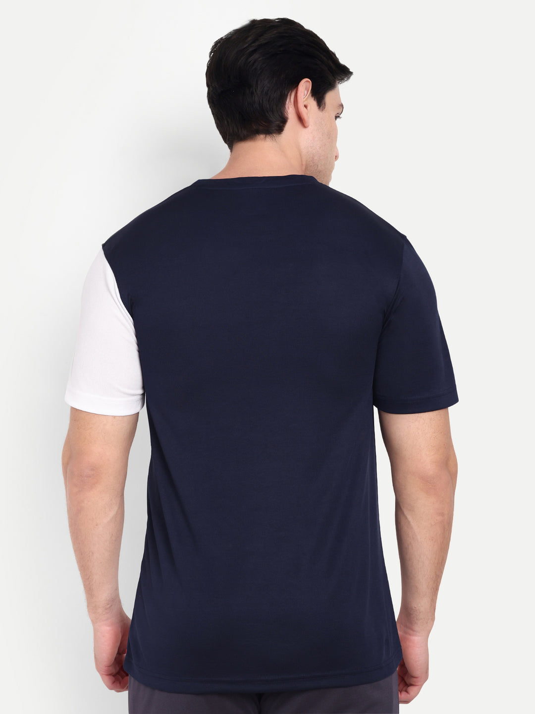 WHITE AND NAVY BLUE CRESCENT NECK TEE