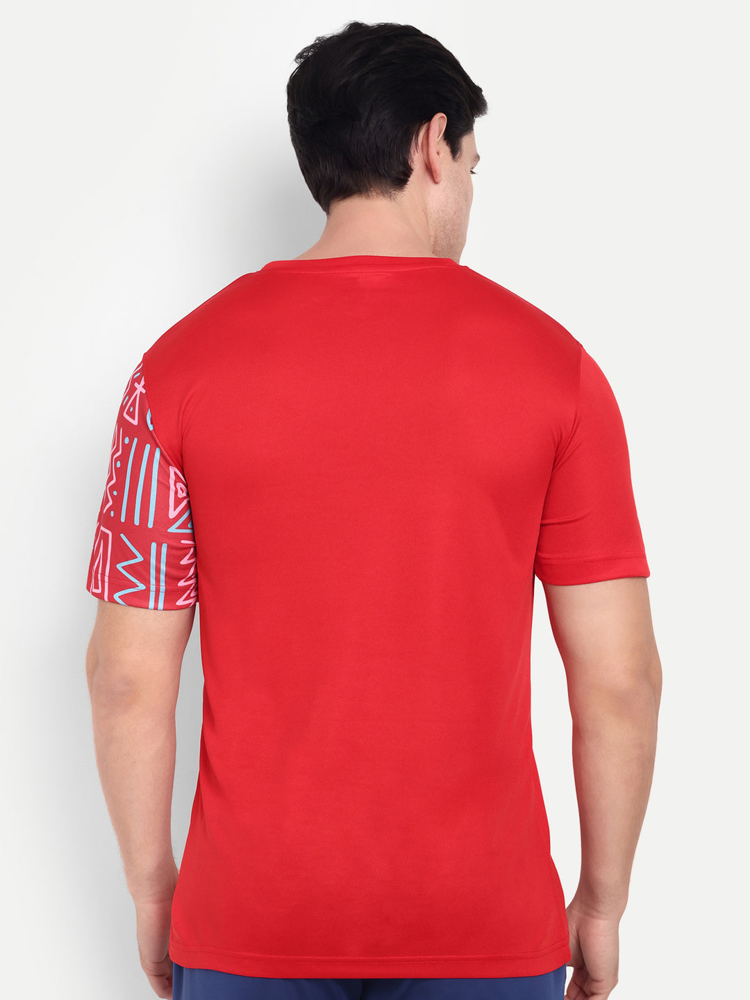 RED SOLID TEE WITH SLEEVE PRINT